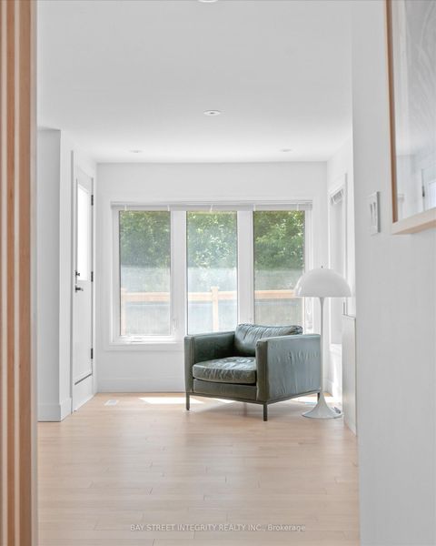 Photo 7 at 197 Garden Avenue, South Richvale, Richmond Hill