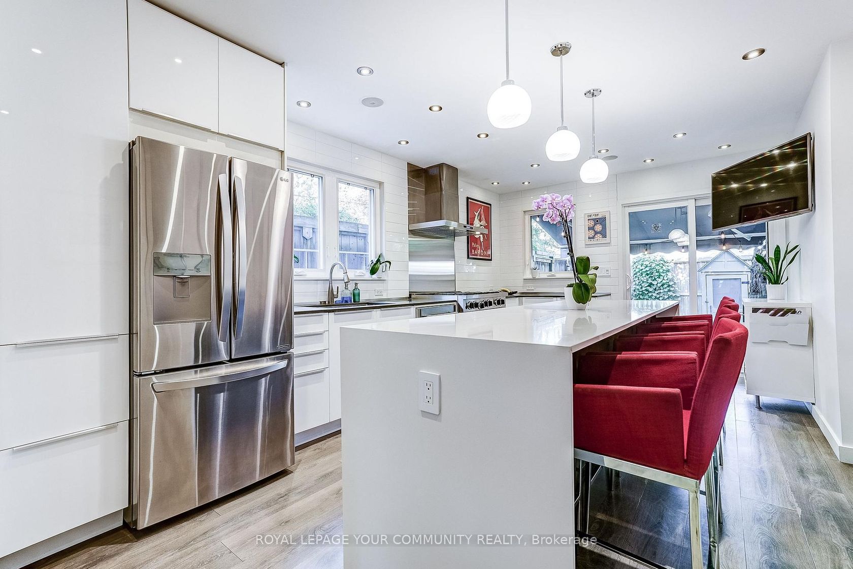 Photo 12 at 13 Howland Road, North Riverdale, Toronto Photo 12 at 13 Howland Road, North Riverdale, Toronto