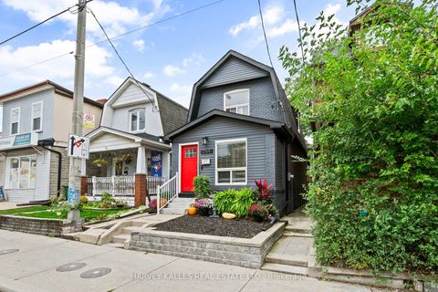 Photo 1 at 1254 Woodbine Avenue, East York, Toronto