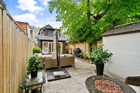 Photo 18 at 1254 Woodbine Avenue, East York, Toronto