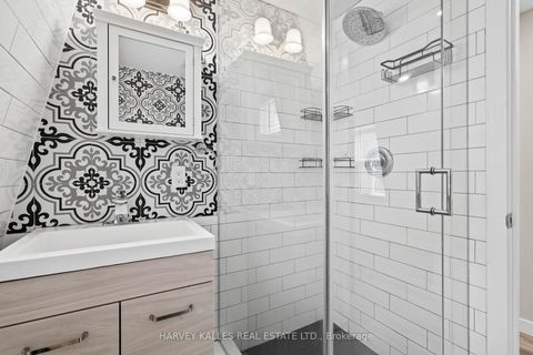 Photo 21 at 1254 Woodbine Avenue, East York, Toronto