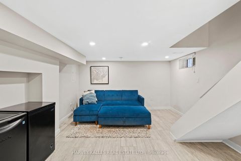 Photo 27 at 1254 Woodbine Avenue, East York, Toronto