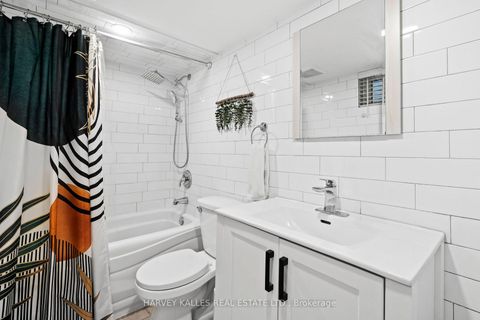 Photo 28 at 1254 Woodbine Avenue, East York, Toronto