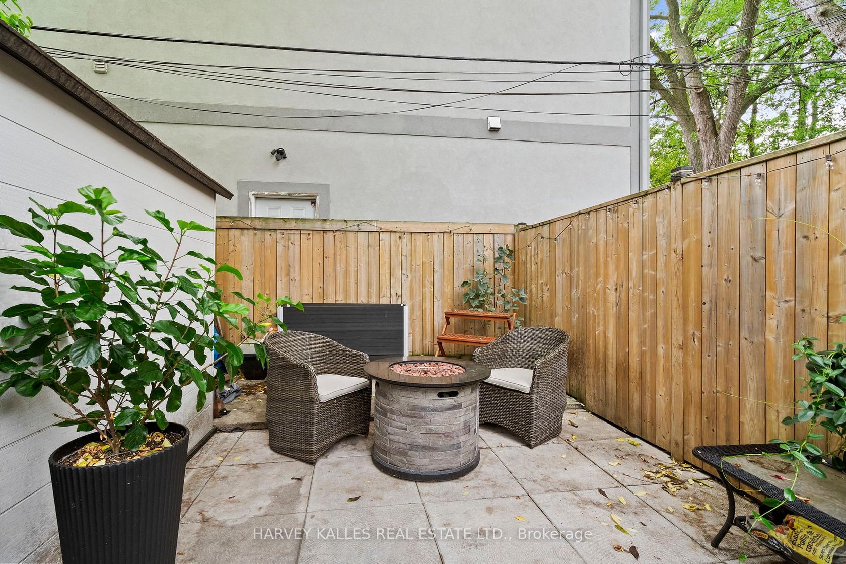 Photo 17 at 1254 Woodbine Avenue, East York, Toronto Photo 17 at 1254 Woodbine Avenue, East York, Toronto