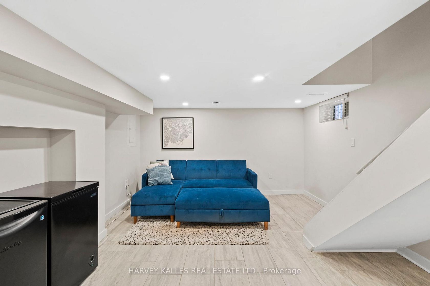 Photo 27 at 1254 Woodbine Avenue, East York, Toronto Photo 27 at 1254 Woodbine Avenue, East York, Toronto