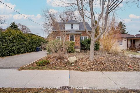 Photo 0 at 292 Horsham Avenue, Willowdale West, Toronto