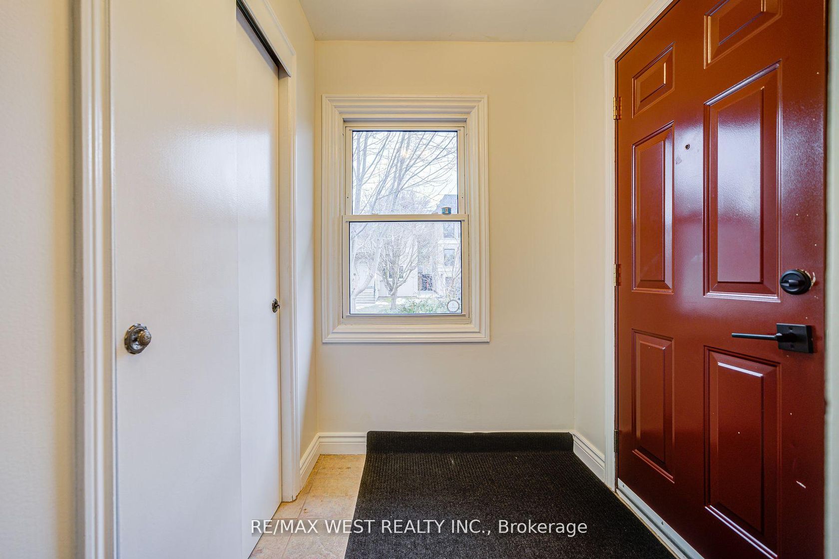 Photo 2 at 292 Horsham Avenue, Willowdale West, Toronto Photo 2 at 292 Horsham Avenue, Willowdale West, Toronto