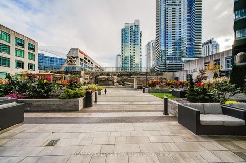 Photo 23 at 608 - 361 Front Street W, Waterfront Communities C1, Toronto