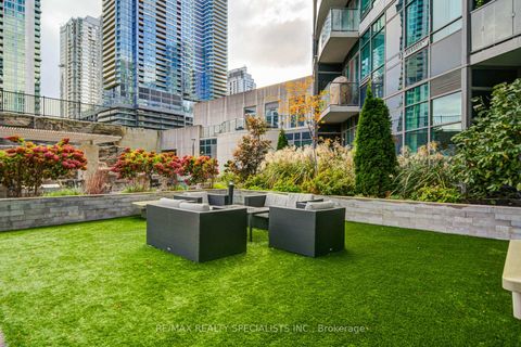 Photo 24 at 608 - 361 Front Street W, Waterfront Communities C1, Toronto