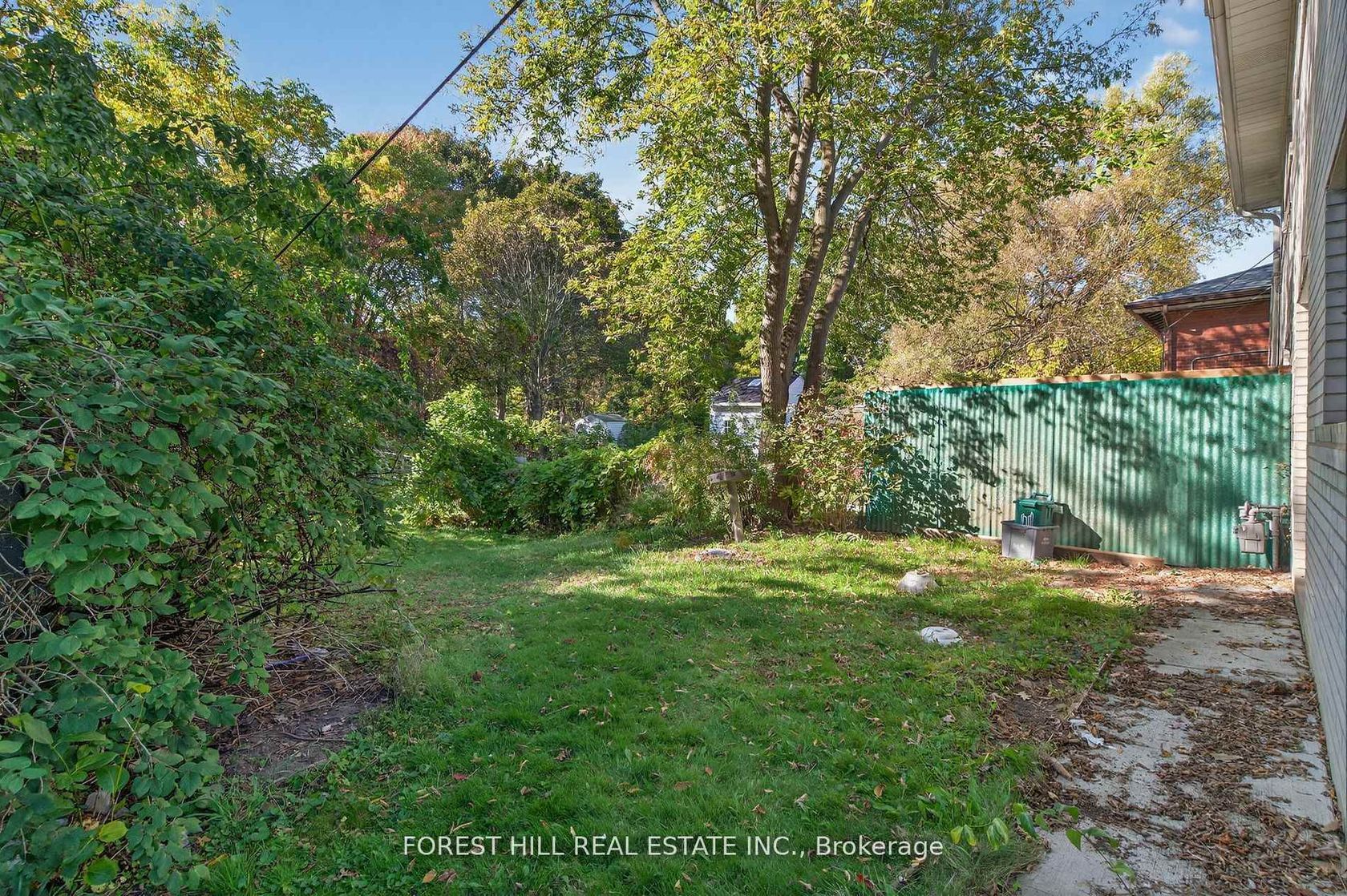 Photo 3 at 65 Darlingside Drive, West Hill, Toronto Photo 3 at 65 Darlingside Drive, West Hill, Toronto