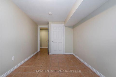 Photo 20 at 196 Edgehill Drive, Edgehill Drive, Barrie