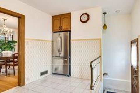 Photo 12 at 37 Cadorna Avenue, East York, Toronto