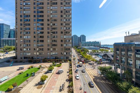 Photo 23 at 801 - 270 Queens Quay Boulevard W, Waterfront Communities C1, Toronto