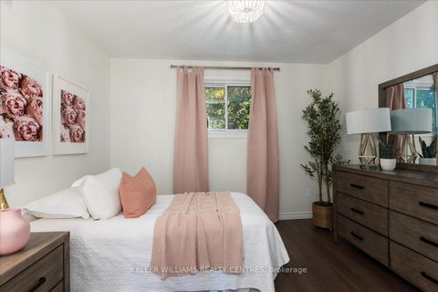 Photo 14 at 8 Fairbairn Court, Bowmanville, Clarington