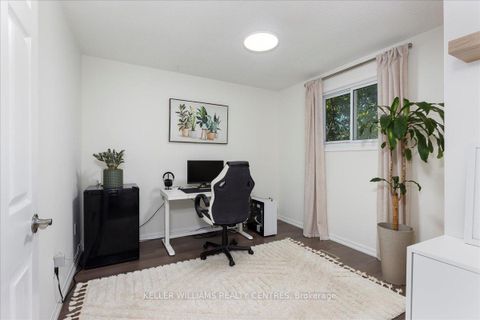 Photo 15 at 8 Fairbairn Court, Bowmanville, Clarington