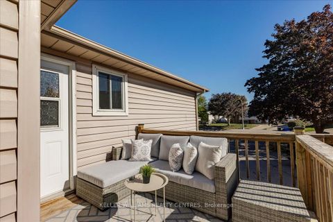 Photo 30 at 8 Fairbairn Court, Bowmanville, Clarington