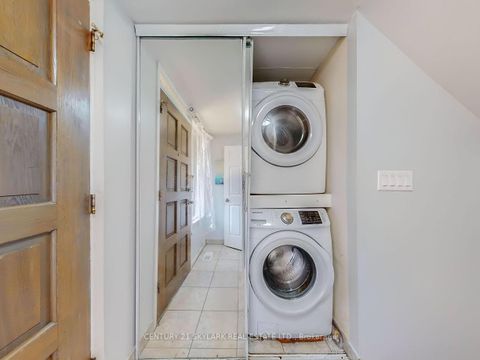 Photo 32 at 2 Dove Hawk Way, Branson, Toronto