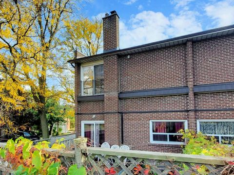Photo 36 at 2 Dove Hawk Way, Branson, Toronto