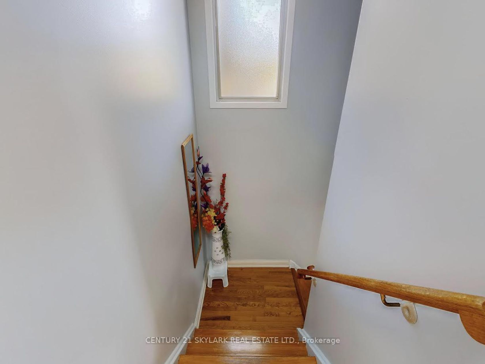 Photo 13 at 2 Dove Hawk Way, Branson, Toronto Photo 13 at 2 Dove Hawk Way, Branson, Toronto
