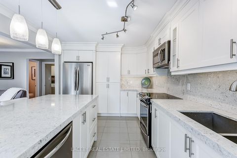 Photo 8 at 20 Marsh Street, North Richvale, Richmond Hill