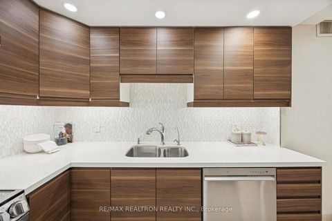 Photo 8 at 201 - 5444 Yonge Street, Willowdale West, Toronto