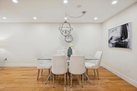 Photo 11 at 201 - 5444 Yonge Street, Willowdale West, Toronto