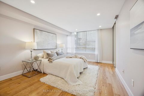 Photo 22 at 201 - 5444 Yonge Street, Willowdale West, Toronto