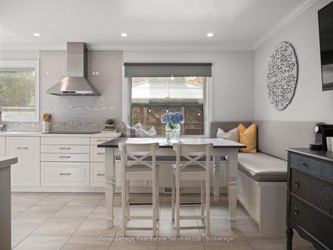 Photo 10 at 2480 Waterford Street, WO West, Oakville