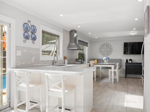 Photo 14 at 2480 Waterford Street, WO West, Oakville