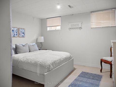 Photo 33 at 2480 Waterford Street, WO West, Oakville