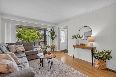 Photo 9 at 47 Graystone Gardens, City Centre West, Toronto