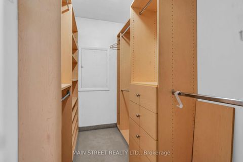 Photo 14 at 47 Graystone Gardens, City Centre West, Toronto