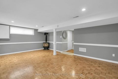 Photo 22 at 47 Graystone Gardens, City Centre West, Toronto