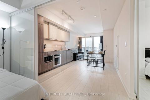 Photo 1 at 2709 - 19 Western Battery Road, Niagara, Toronto