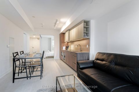 Photo 4 at 2709 - 19 Western Battery Road, Niagara, Toronto