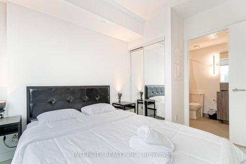 Photo 10 at 2709 - 19 Western Battery Road, Niagara, Toronto