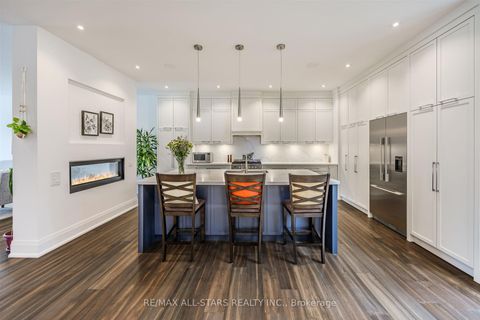 Photo 11 at 44 Muir Drive, Scarborough Village, Toronto