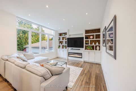 Photo 20 at 44 Muir Drive, Scarborough Village, Toronto