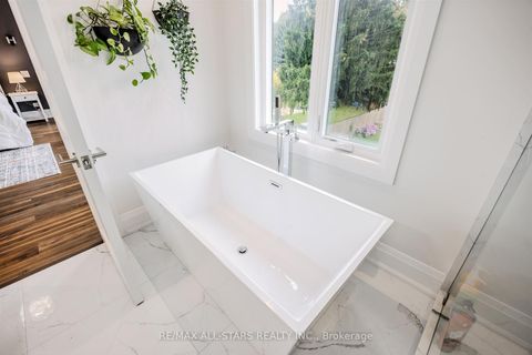 Photo 26 at 44 Muir Drive, Scarborough Village, Toronto
