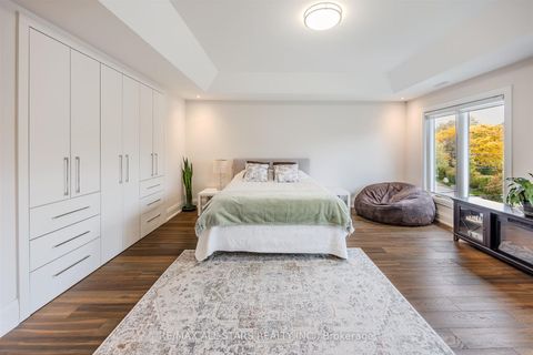 Photo 33 at 44 Muir Drive, Scarborough Village, Toronto
