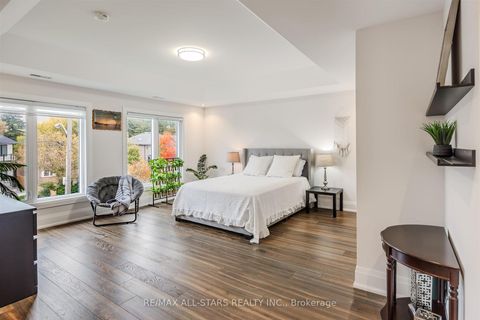 Photo 39 at 44 Muir Drive, Scarborough Village, Toronto