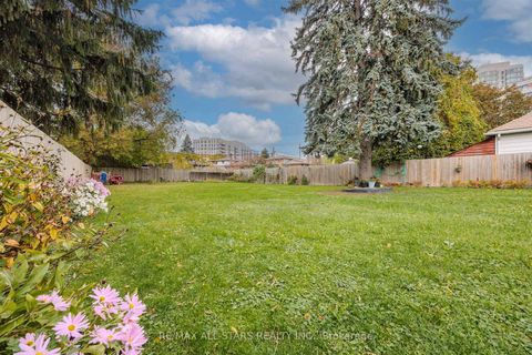 Photo 43 at 44 Muir Drive, Scarborough Village, Toronto