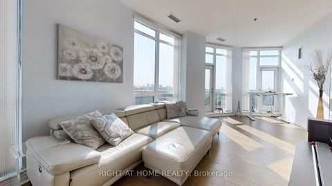 Photo 7 at 1110 - 2756 Old Leslie Street, Bayview Village, Toronto