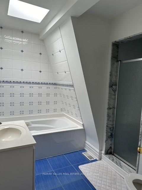 Photo 14 at 148 Borden Street, University, Toronto