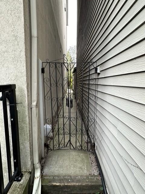 Photo 22 at 148 Borden Street, University, Toronto