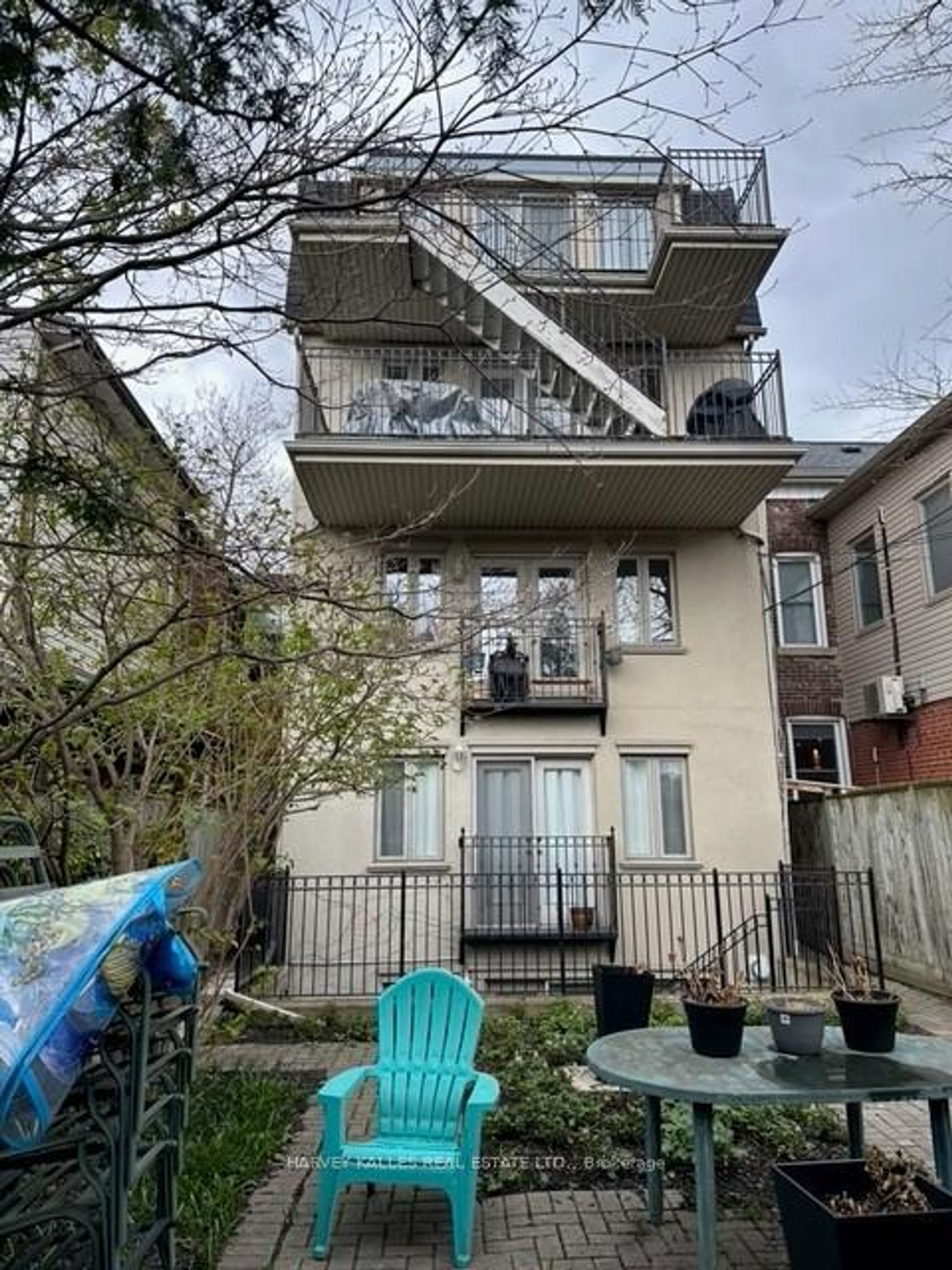 Photo 7 at 148 Borden Street, University, Toronto Photo 7 at 148 Borden Street, University, Toronto
