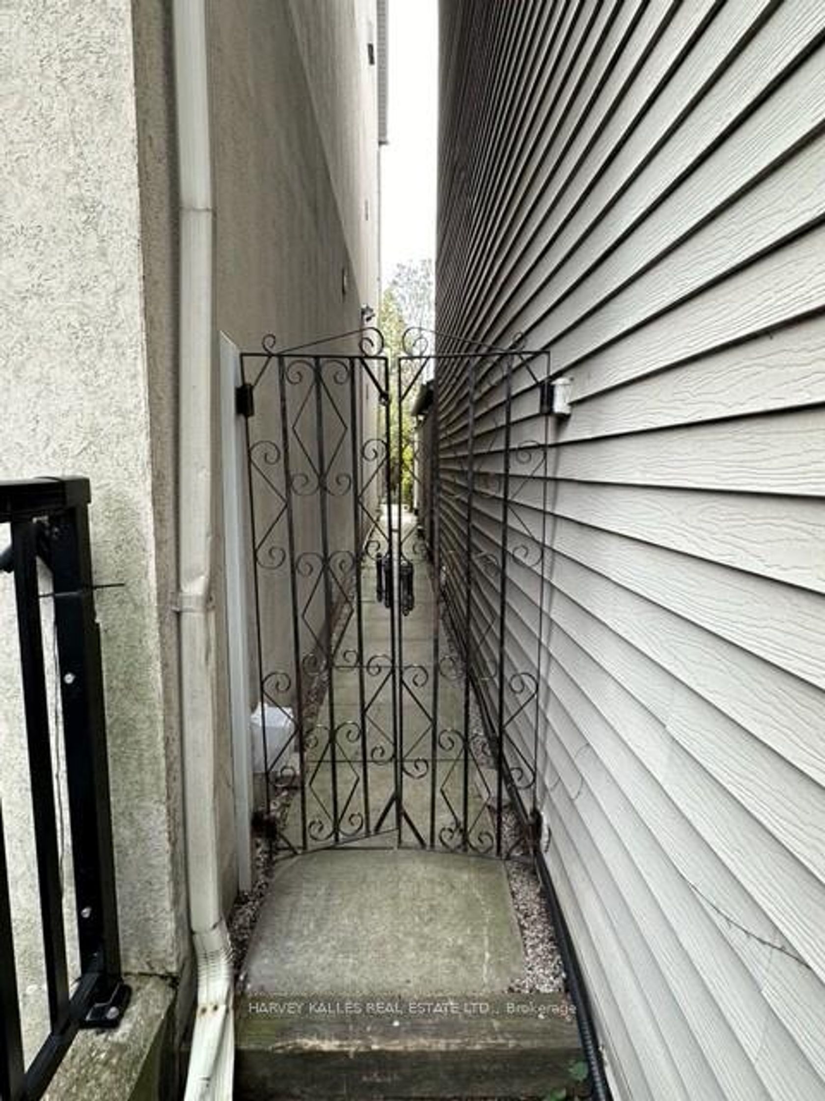 Photo 22 at 148 Borden Street, University, Toronto Photo 22 at 148 Borden Street, University, Toronto