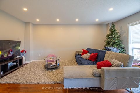Photo 5 at 1199 Meath Drive, Pinecrest, Oshawa
