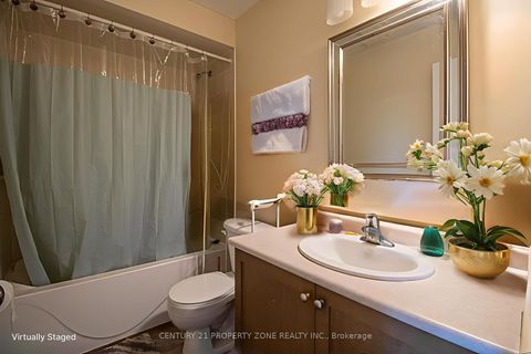 Photo 13 at 1199 Meath Drive, Pinecrest, Oshawa