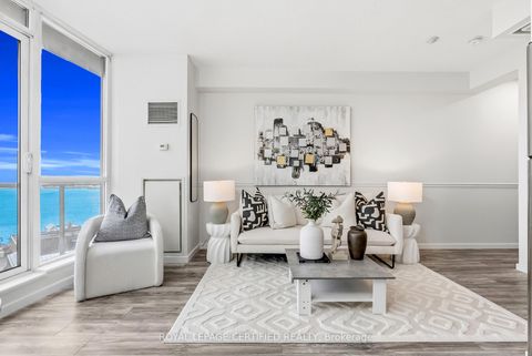 Photo 7 at 1405 - 218 Queens Quay W, Waterfront Communities C1, Toronto